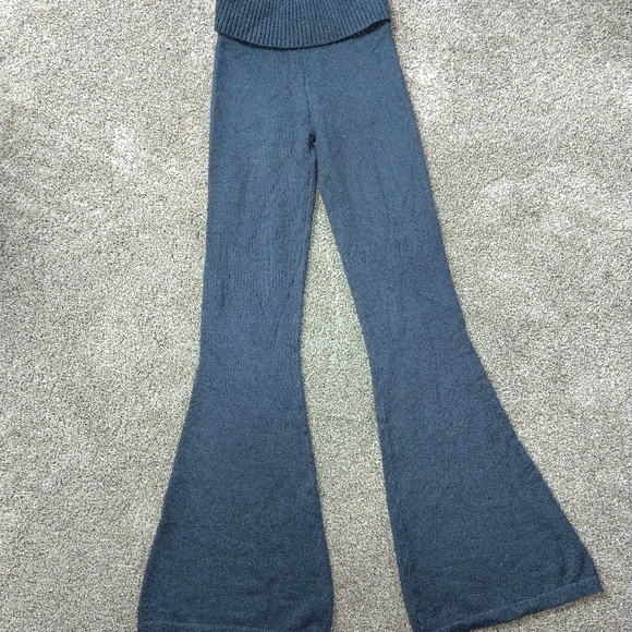 Edikted Dark Gray Flare Pants - Picture 3 of 6